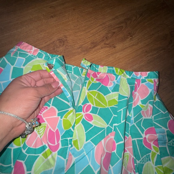 Lilly Pulitzer Skater Mini pants Skirt in Blue and Pink - Picture 2 of 5